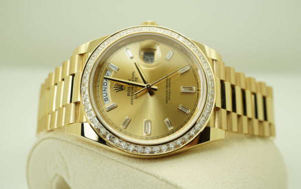 BRAND NEW Rolex 228398TBR DAY DATE 40 YELLOW GOLD BAGUETTE DIAMOND BEZEL DIAL 2021 FULL SET - Image 10