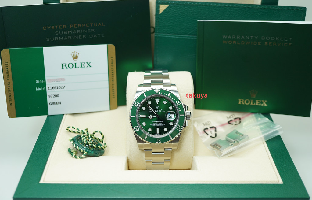 Rolex Submariner Date 116610 LV Hulk with warranty