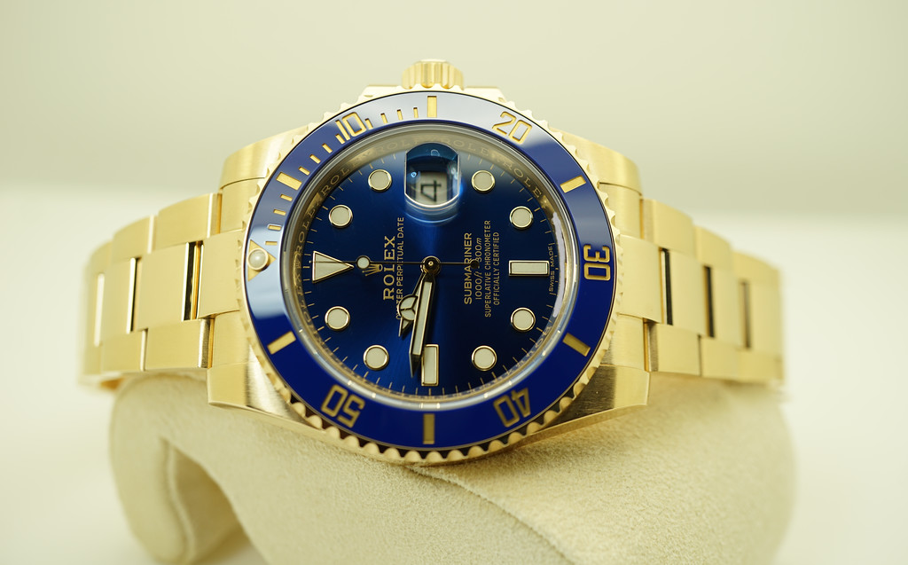 Rolex 116618LB SUBMARINER YELLOW GOLD SUNBURST BLUE DIAL 2020 WARRANTY ...