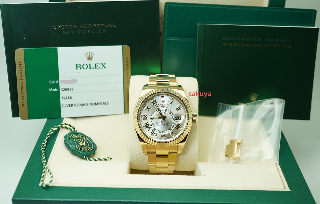 Rolex sky discount dweller roman numerals