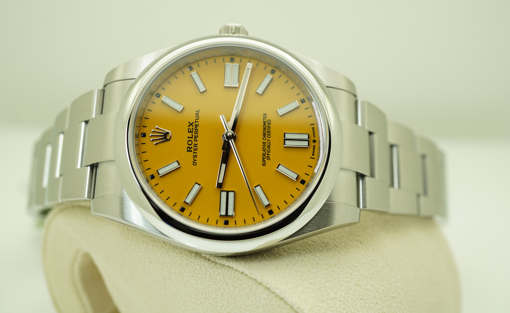 NEW Rolex 124300 OYSTER PERPETUAL YELLOW DIAL 41MM 2021 COMPLETE SET ...