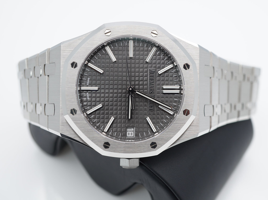 BRAND NEW Audemars PIGUET ROYAL OAK 15510ST STAINLESS STEEL GREY DIAL ...