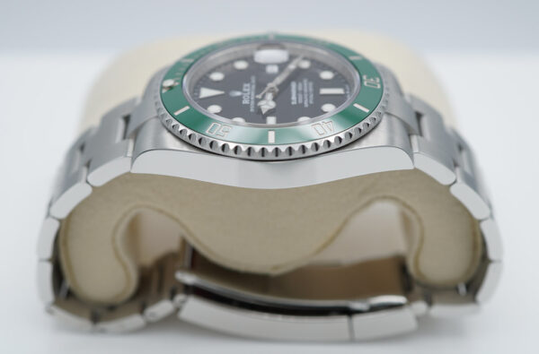 Rolex 126610LV SUBMARINER 41 GREEN BEZEL STARBUCKS 2021 WARRANTY COMPLETE SET - Image 4