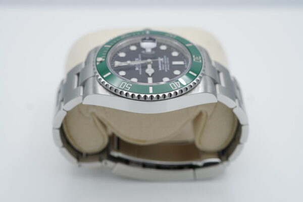 Rolex 126610LV SUBMARINER 41 GREEN BEZEL STARBUCKS WARRANTY COMPLETE SET - Image 4