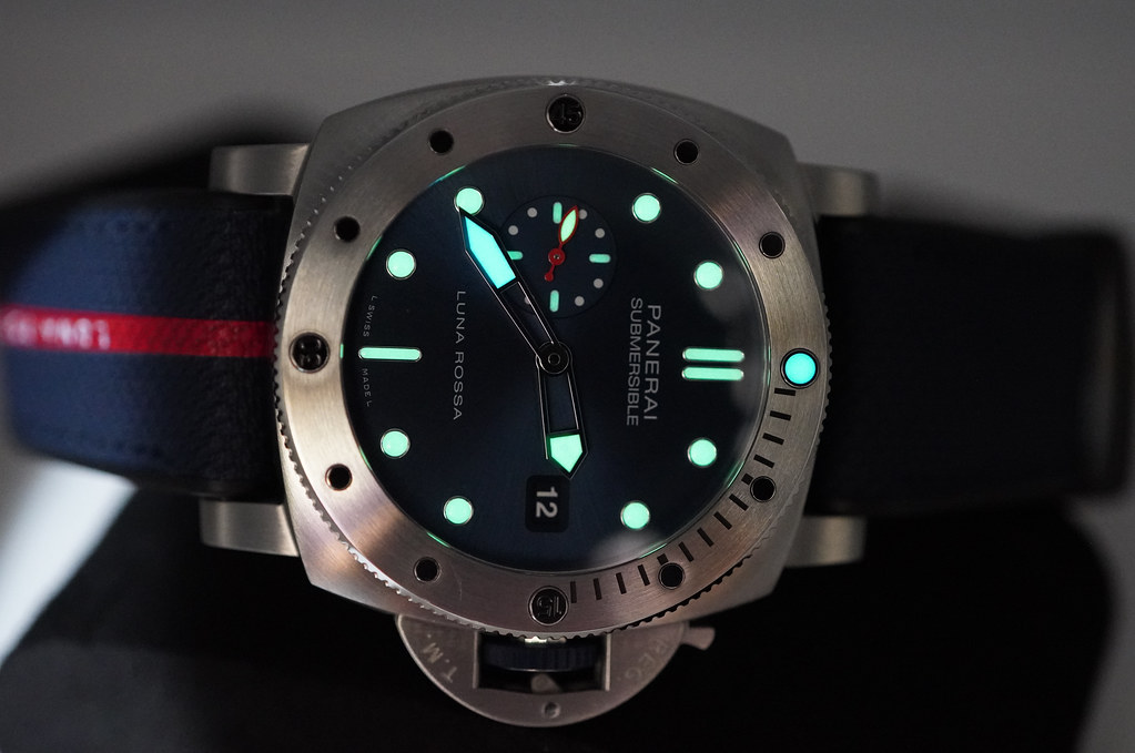 PANERAI PAM 1391 SUBMERSIBLE Quarantaquattro LUNA ROSSA 44MM 2023