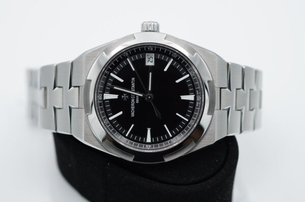 Vacheron CONSTANTIN OVERSEAS 4500V STAINLESS STEEL BLACK DIAL 2021 FULL SET - Image 10