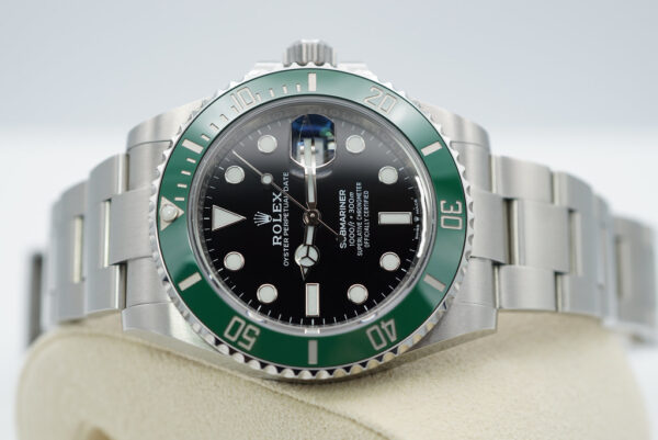 Rolex 126610LV SUBMARINER 41 GREEN BEZEL STARBUCKS 2021 WARRANTY COMPLETE SET - Image 10