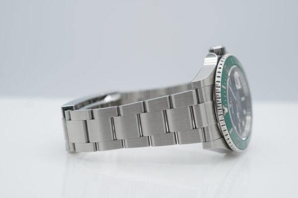 Rolex 126610LV SUBMARINER 41 GREEN BEZEL STARBUCKS 2021 WARRANTY COMPLETE SET - Image 6