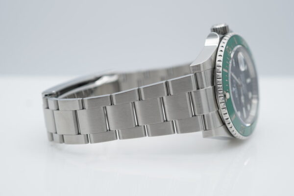 Rolex 126610LV SUBMARINER 41 GREEN BEZEL STARBUCKS WARRANTY COMPLETE SET - Image 6