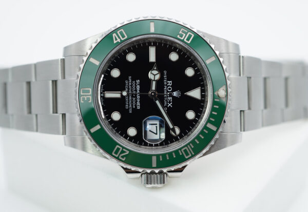 Rolex 126610LV SUBMARINER 41 GREEN BEZEL STARBUCKS WARRANTY COMPLETE SET - Image 9