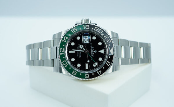 Rolex 126720VTNR GMT MASTER 2 LEFTY SPRITE GREEN BLACK BEZEL 2023 FULL SET - Image 10