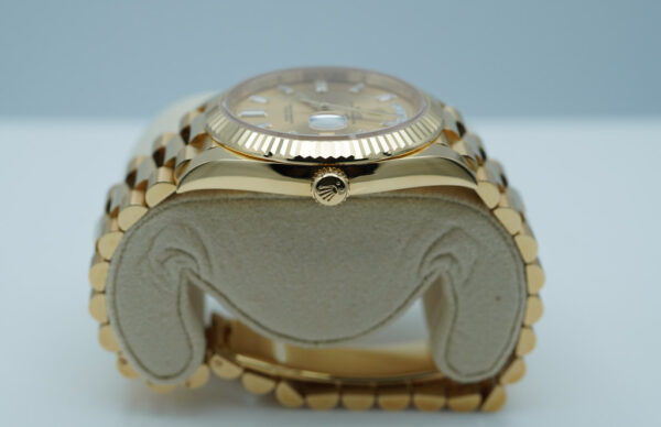 Rolex 228238 DAY DATE 40 YELLOW GOLD CHAMPAGNE BAGUETTE DIAL 2023 FULL SET - Image 3