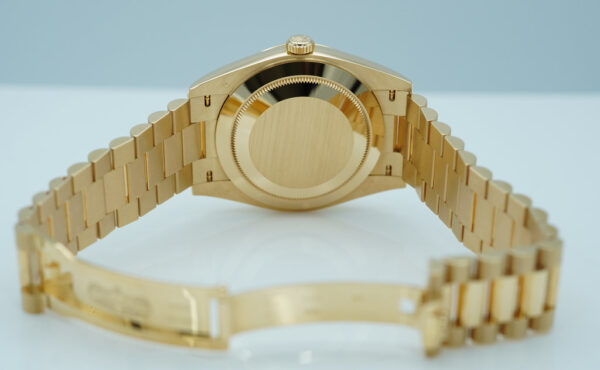 Rolex 228238 DAY DATE 40 YELLOW GOLD CHAMPAGNE BAGUETTE DIAL 2023 FULL SET - Image 8