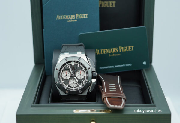 Audemars PIGUET ROYAL OAK OFFSHORE 26420SO STAINLESS STEEL BLACK DIAL 43MM 2024 FULL SET - Image 2