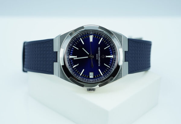 Vacheron CONSTANTIN OVERSEAS 4500V STAINLESS STEEL BLUE DIAL 2020 FULL SET - Image 9