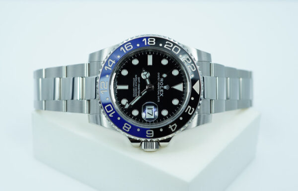 Rolex 116710BLNR GMT MASTER 2 BLACK BLUE CERAMIC BEZEL BATMAN 2016 FULL SET - Image 9