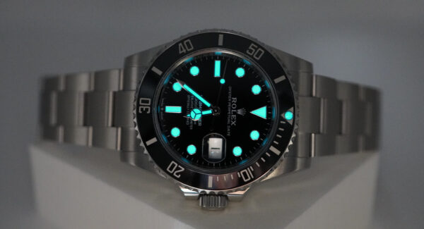 Rolex 126610LN SUBMARINER DATE 41 NEW MODEL 2020 WARRANTY COMPLETE SET - Image 11