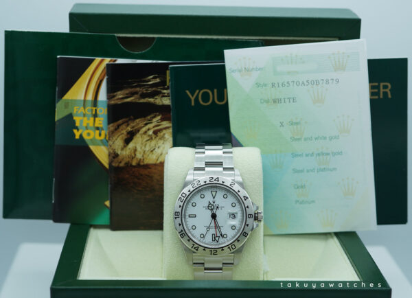 Rolex 16570 EXPLORER II 40MM POLAR WHITE DIAL D SERIAL FULL SET - Image 2