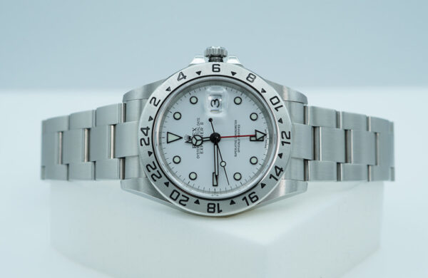 Rolex 16570 EXPLORER II 40MM POLAR WHITE DIAL D SERIAL FULL SET - Image 9