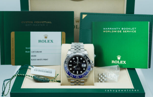 Rolex 126710BLNR GMT MASTER 2 BLACK BLUE BEZEL JUBILEE 2019 COMPLETE SET - Image 2