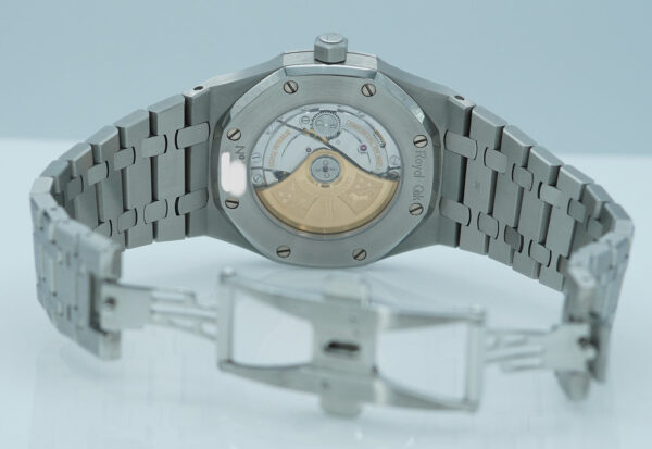 Audemars PIGUET ROYAL OAK 15300ST BLACK DIAL 39MM SERVICED WARRANTY FULL SET - Image 8