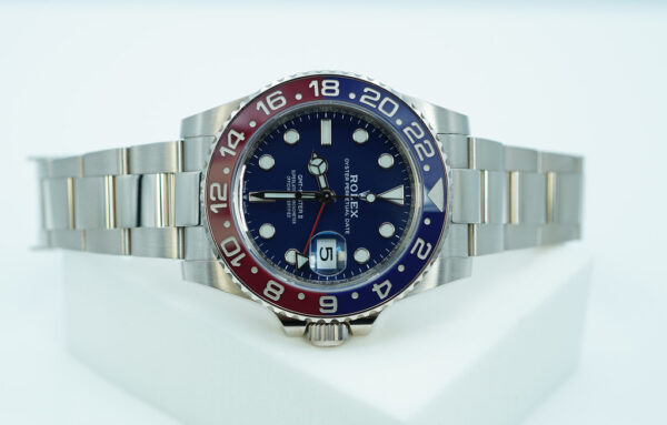 Rolex 126719BLRO GMT MASTER 2 WHITE GOLD PEPSI BEZEL BLUE DIAL 2022 FULL SET - Image 9