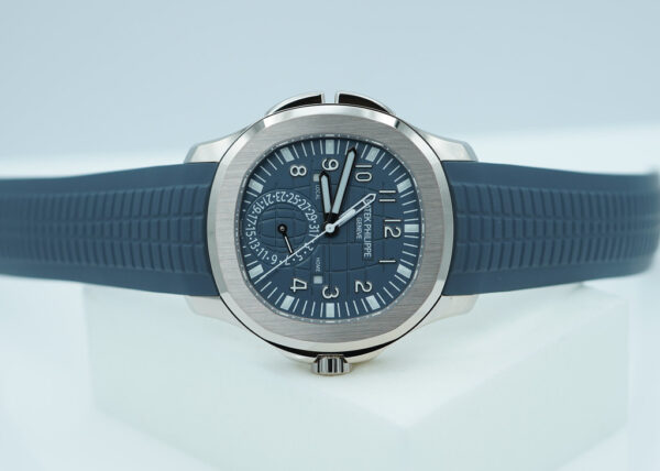 BRAND NEW Patek PHILIPPE 5164G AQUANAUT TRAVEL TIME WHITE GOLD BLUE DIAL 2024 MODEL - Image 9