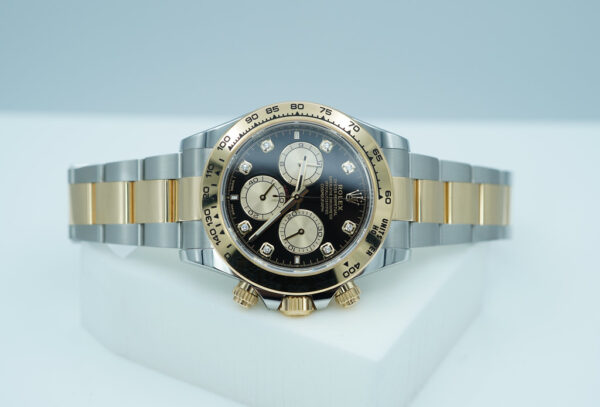 Rolex 126503 DAYTONA 18K YELLOW GOLD STEEL BLACK DIAMOND DIAL 2023 FULL SET - Image 9