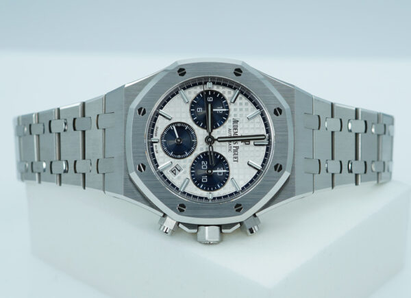 Audemars PIGUET ROYAL OAK CHRONO 26315ST BLUE SILVER DIAL 38MM FULL SET - Image 9