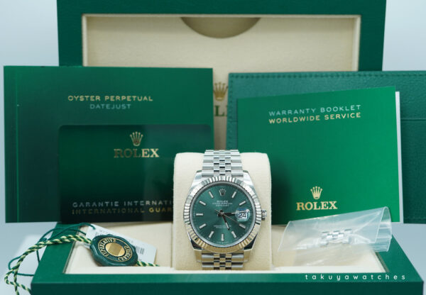 Rolex 126334 DATEJUST 41 FLUTED BEZEL MINT GREEN DIAL JUBILEE BAND 2024 FULL SET - Image 2