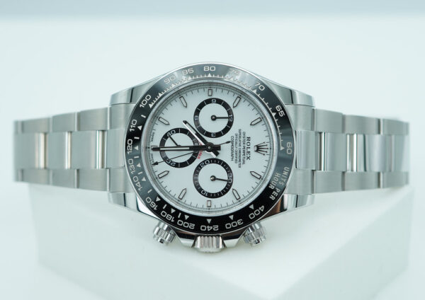 BRAND NEW Rolex 126500LN DAYTONA STAINLESS STEEL WHITE DIAL NEW MODEL 2024 FULL SET - Image 9