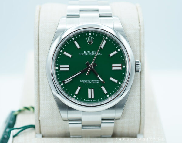 BRAND NEW Rolex 124300 OYSTER PERPETUAL 41 GREEN DIAL 2024 WARRANTY FULL SET