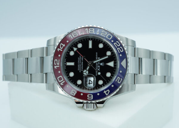 Rolex 126710BLRO PEPSI GMT MASTER II RED BLUE BEZEL OYSTER 2021 FULL SET - Image 9