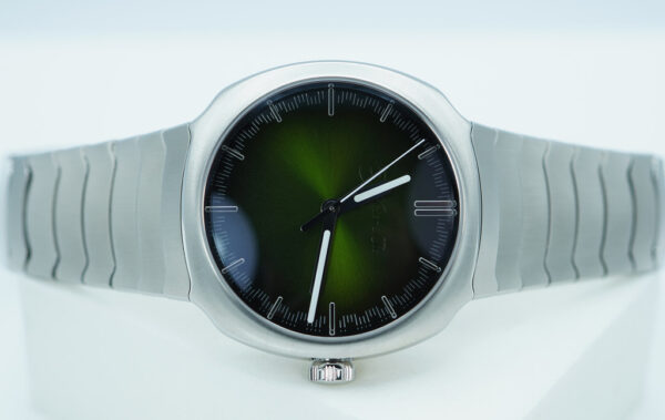 BRAND NEW H. Moser & Cie STREAMLINER CENTRE SECONDS MATRIX GREEN DIAL NEW VERSION 2024 FULL SET - Image 9