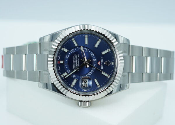 BRAND NEW Rolex 326934 SKY-DWELLER BLUE DIAL OYSTER BAND 2020 STICKERS FULL SET - Image 9