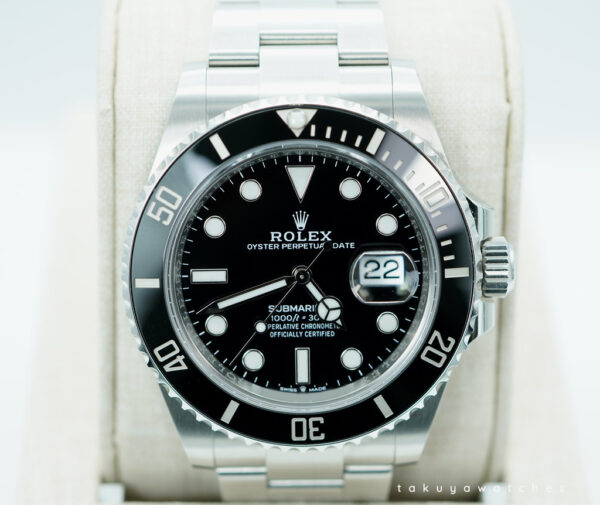 Rolex 126610LN SUBMARINER DATE 41 NEW MODEL 2024 WARRANTY COMPLETE SET