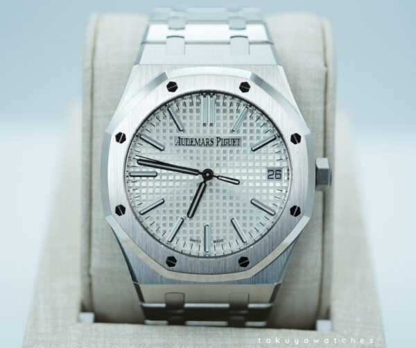 Audemars PIGUET ROYAL OAK 15510ST STAINLESS STEEL SILVER DIAL 2023 WARRANTY FULL SET