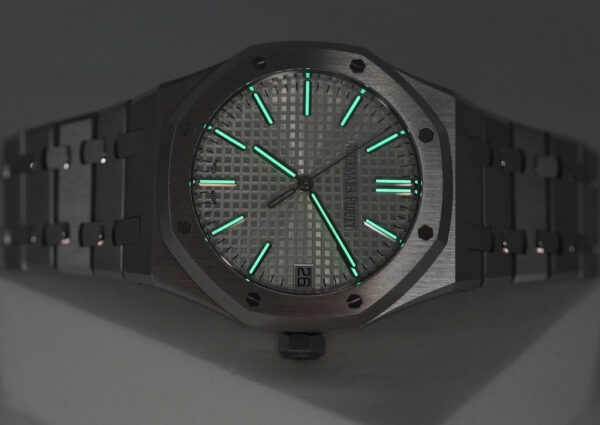 Audemars PIGUET ROYAL OAK 15510ST STAINLESS STEEL SILVER DIAL 2023 WARRANTY FULL SET - Image 10