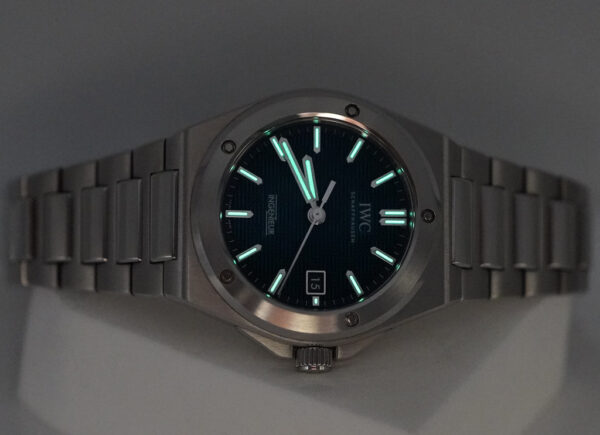 IWC Iw328903 INGENIEUR AQUA GREEN AUTOMATIC 40MM 2023 COMPLETE SET - Image 11