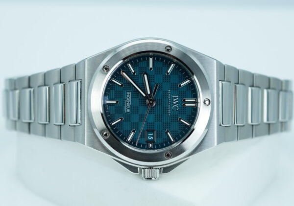 IWC Iw328903 INGENIEUR AQUA GREEN AUTOMATIC 40MM 2023 COMPLETE SET - Image 9