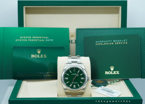 BRAND NEW Rolex 124300 OYSTER PERPETUAL 41 GREEN DIAL 2025 WARRANTY STICKERS FULL SET - Image 2