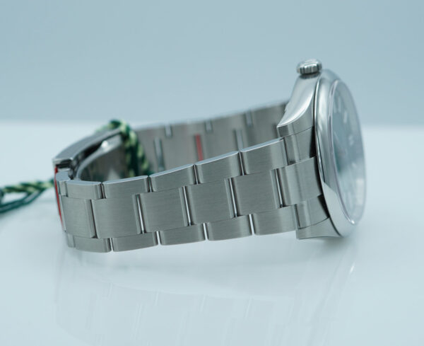 BRAND NEW Rolex 124300 OYSTER PERPETUAL 41 GREEN DIAL 2025 WARRANTY STICKERS FULL SET - Image 6