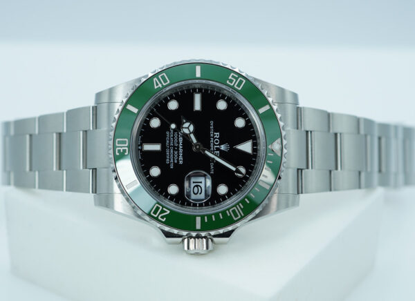 Rolex 126610LV SUBMARINER 41 GREEN MARK 2 BEZEL BLACK DIAL 2024 WARRANTY FULL SET - Image 9