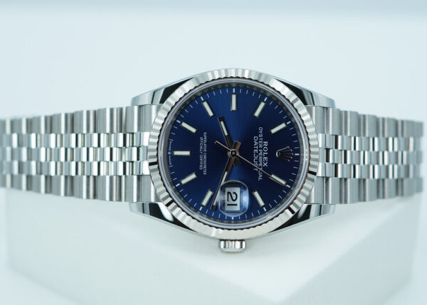 Rolex 126234 DATEJUST 36 FLUTED BEZEL BLUE DIAL JUBILEE BAND WARRANTY FULL SET - Image 9