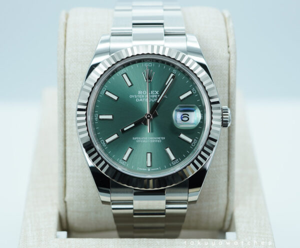 Rolex 126334 DATEJUST 41 FLUTED BEZEL MINT GREEN DIAL OYSTER BAND WARRANTY FULL SET