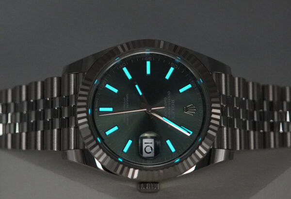 BRAND NEW Rolex 126334 DATEJUST 41 FLUTED BEZEL MINT GREEN DIAL JUBILEE BAND 2025 FULL SET - Image 11