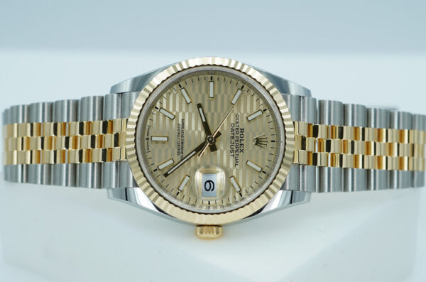 Rolex 126233 DATEJUST 36 YELLOW GOLD STEEL GOLDEN MOTIF DIAL JUBILEE BAND FULL SET - Image 9