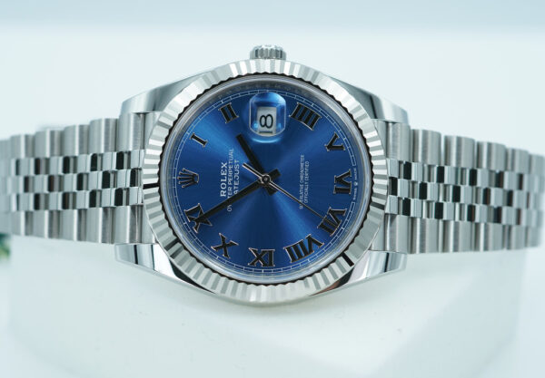 BRAND NEW Rolex 126334 DATEJUST 41 FLUTED BEZEL BLUE ROMAN DIAL JUBILEE 2025 FULL SET - Image 10