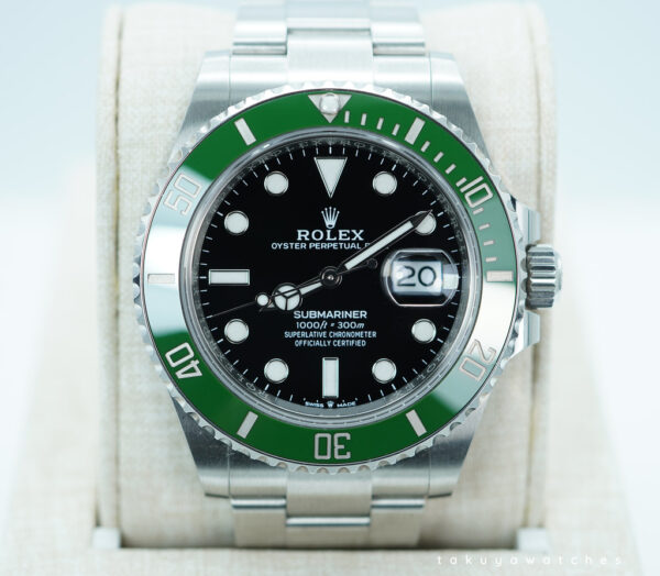 Rolex 126610LV SUBMARINER 41 GREEN MARK 2 BEZEL BLACK DIAL 2023 WARRANTY FULL SET