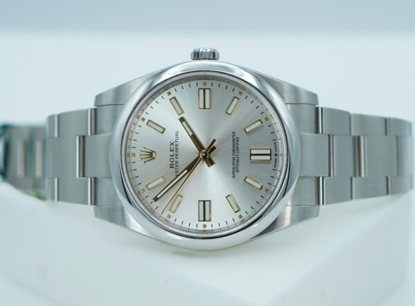 BRAND NEW Rolex 124300 OYSTER PERPETUAL 41 SILVER GOLD ACCENTS DIAL 2024 FULL SET - Image 10